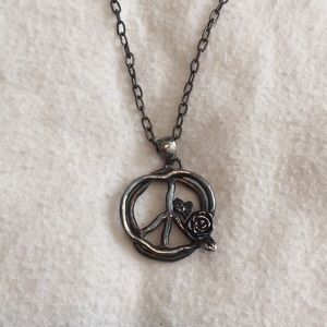 Artisan made peace necklace☮️